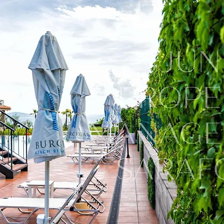 луксозен с паркомясто в квартал сарафово 公寓 布尔加斯